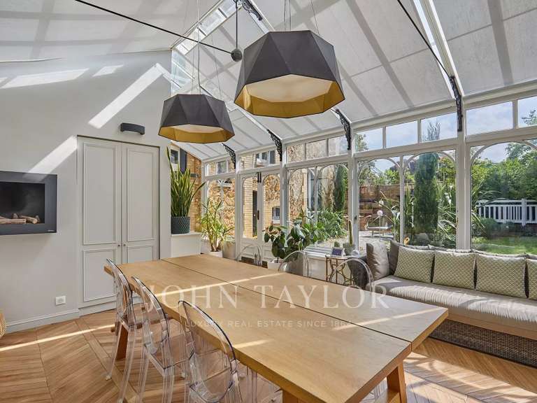 Maison Orgeval - 6 chambres - 566m²