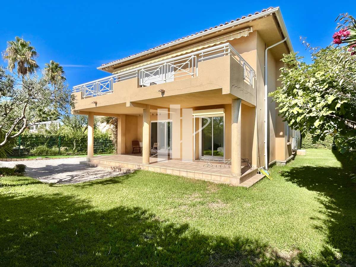 Maison Fréjus