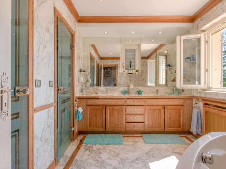 House Saint-Paul-de-Vence - 5 bedrooms