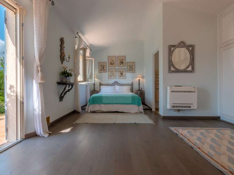 House Saint-Paul-de-Vence - 5 bedrooms