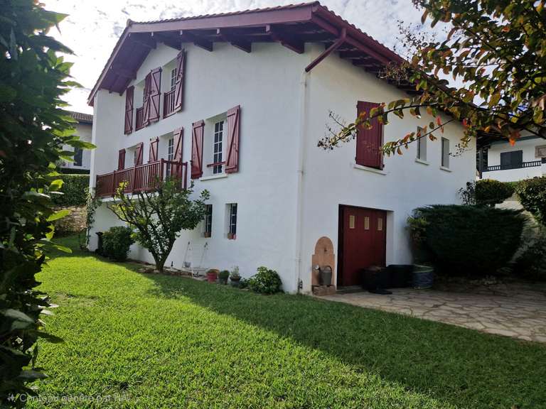 Maison Saint-Jean-de-Luz - 3 chambres - 129m²