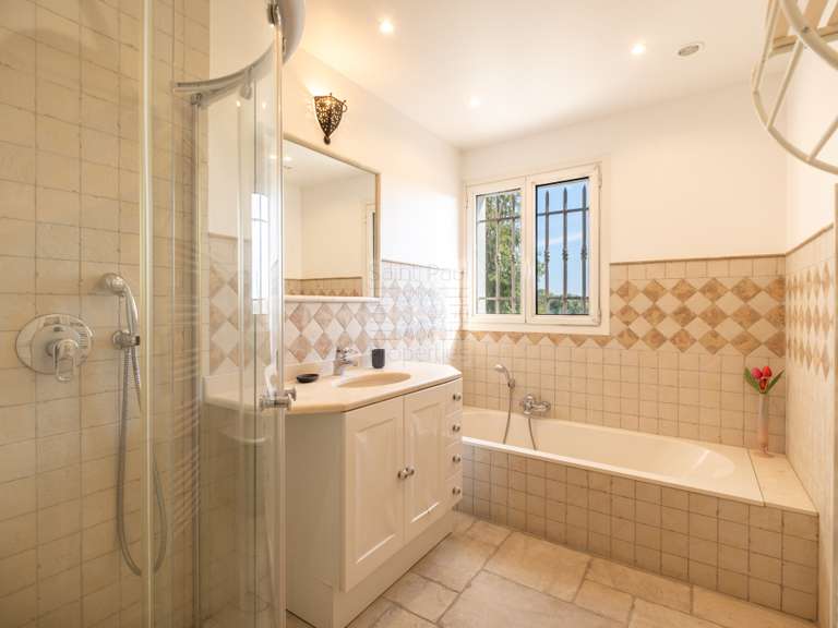 Maison La Colle-sur-Loup - 6 chambres