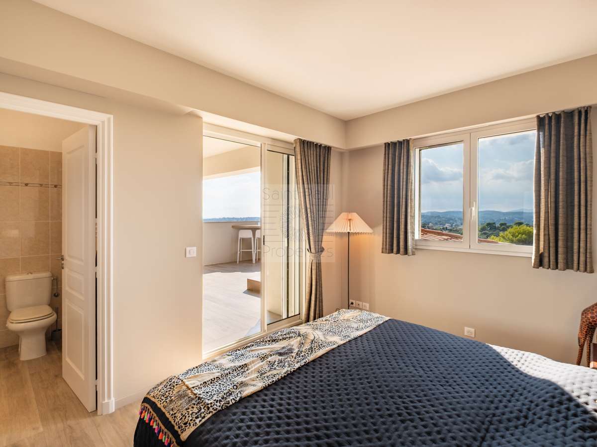 House Villeneuve-Loubet
