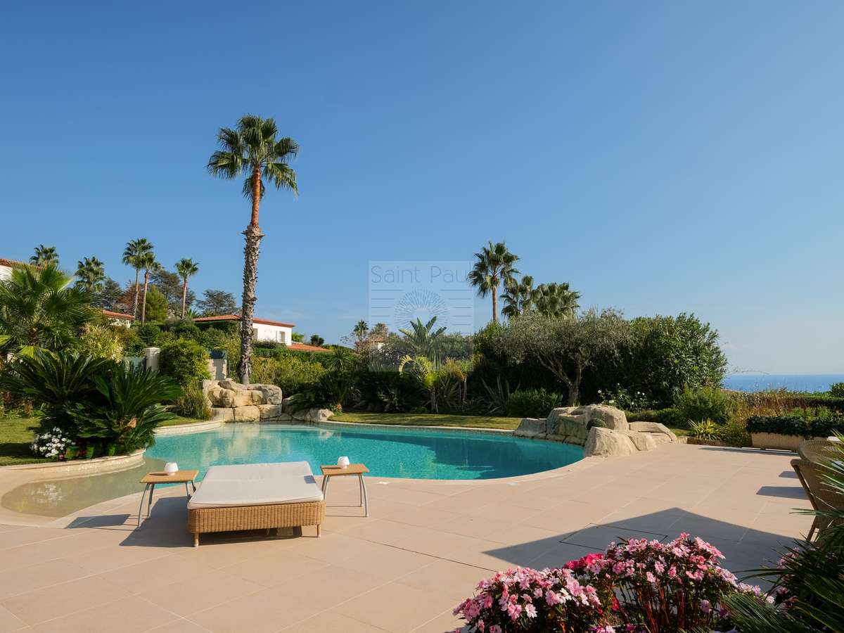 House Villeneuve-Loubet