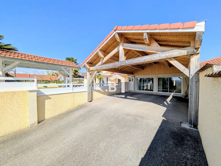Maison Bourgoin-Jallieu - 4 chambres