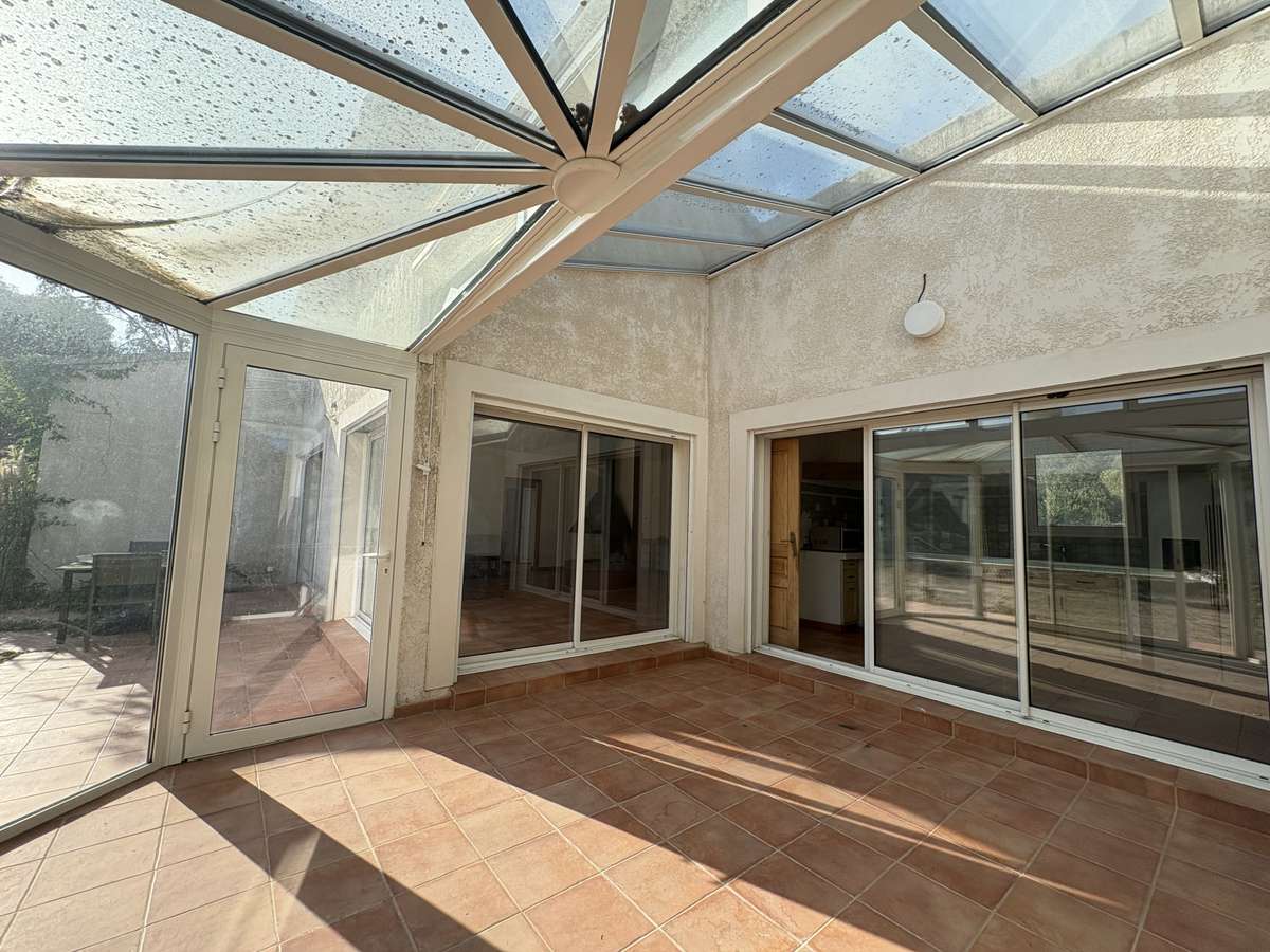 House Bonifacio