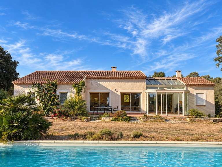 House Bonifacio - 3 bedrooms