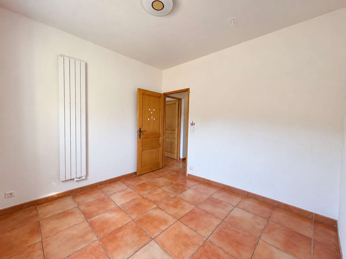House Bonifacio