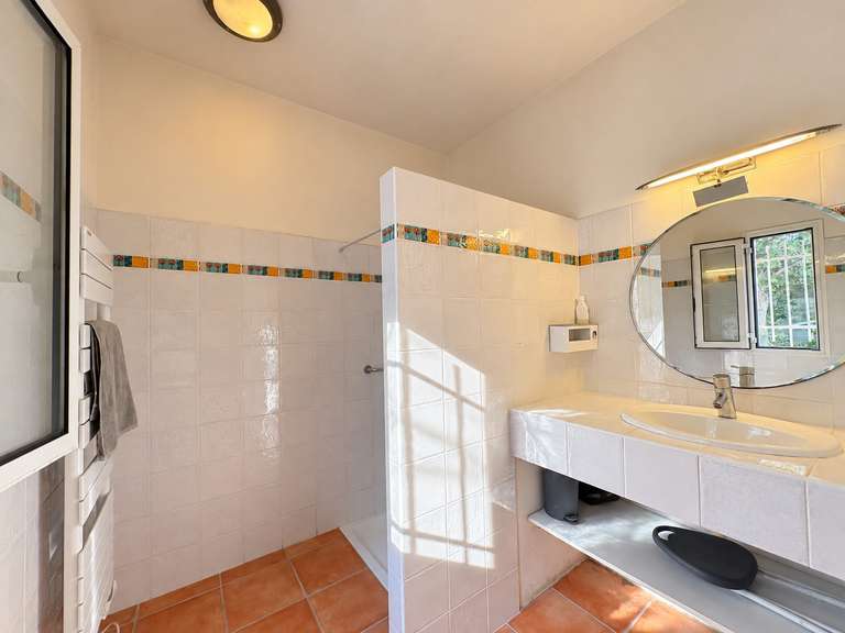 House Bonifacio - 3 bedrooms
