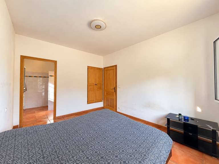 House Bonifacio - 3 bedrooms