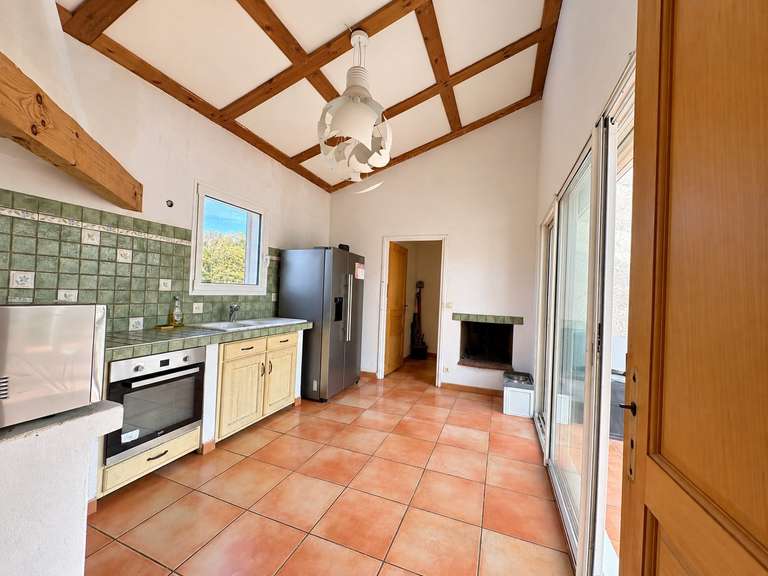 House Bonifacio - 3 bedrooms