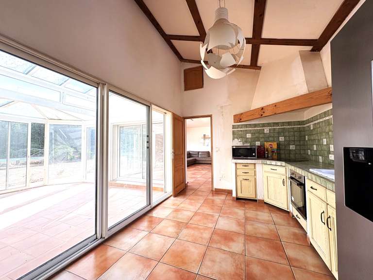 House Bonifacio - 3 bedrooms