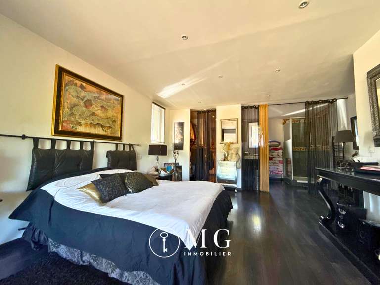 House Peymeinade - 5 bedrooms