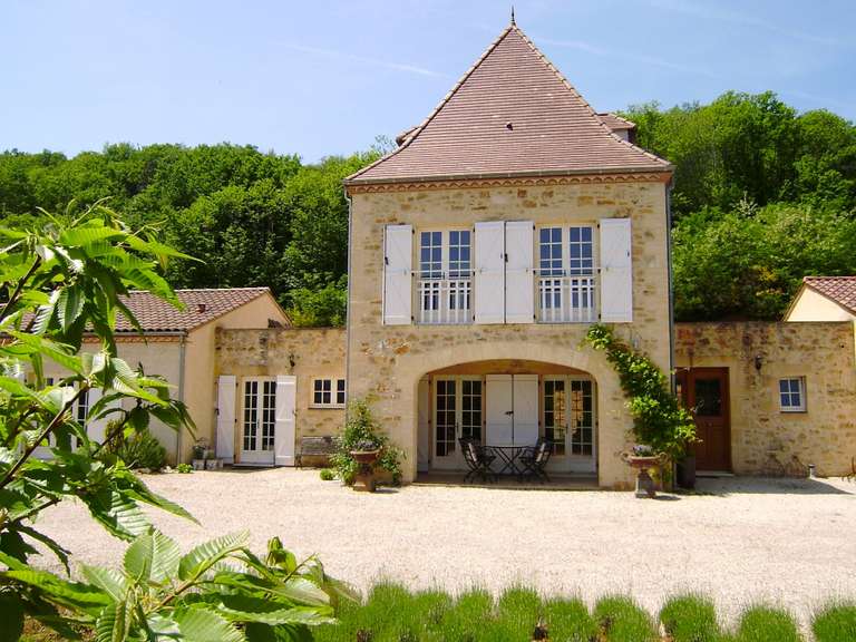 Maison Prayssac - 7 chambres - 368m²
