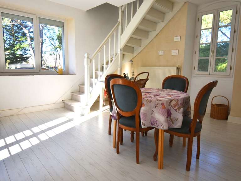 Maison Puy-l'Évêque - 10 chambres - 479m²