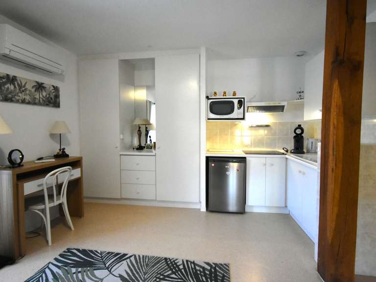 Maison Puy-l'Évêque - 10 chambres - 479m²
