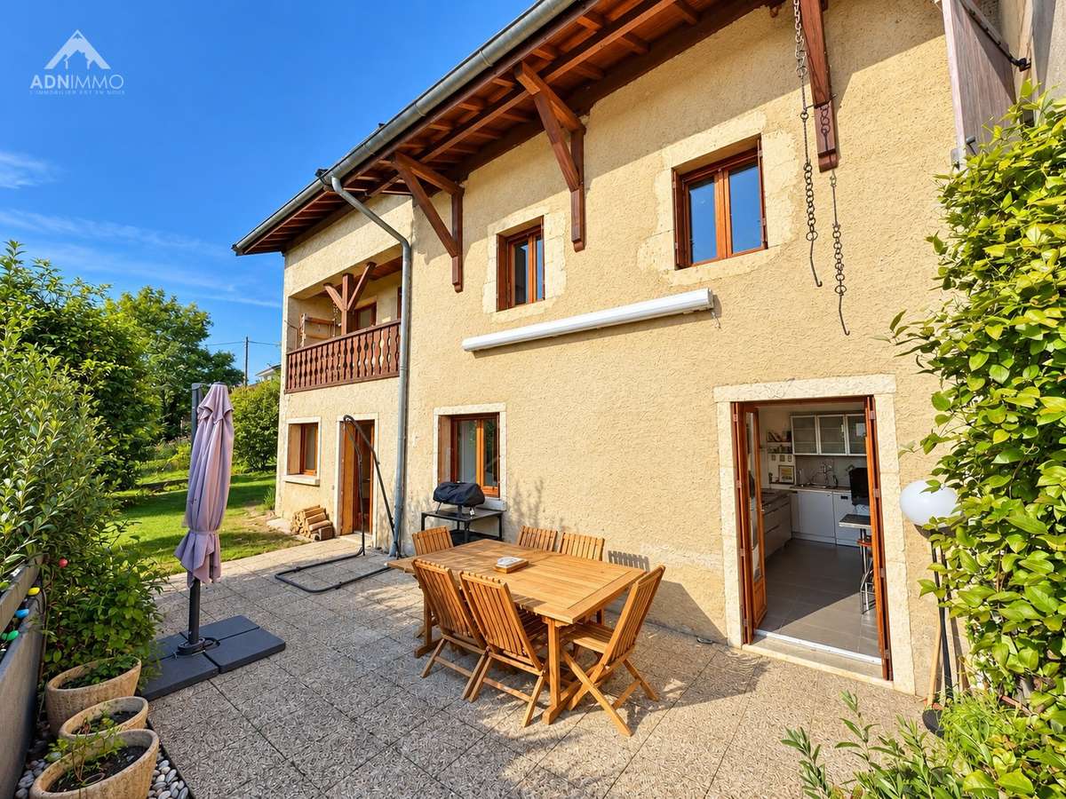 Maison Thoiry