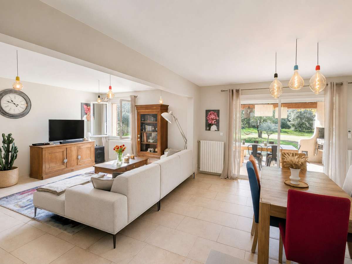 Maison Lauris