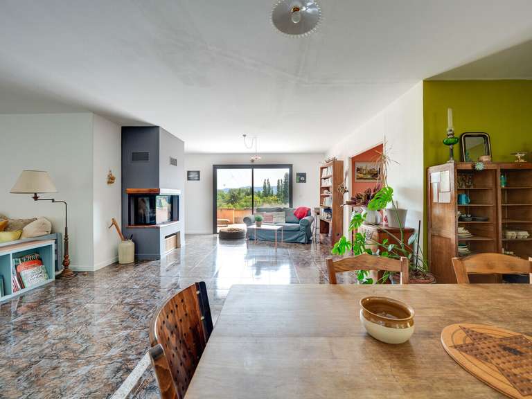 Maison Lauris - 6 chambres - 232m²