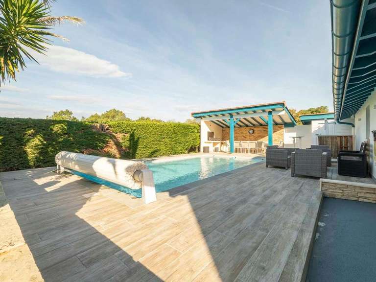 Maison Arcangues - 4 chambres - 141m²