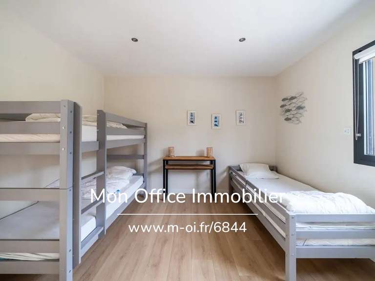 Maison Aix-en-Provence - 4 chambres - 210m²