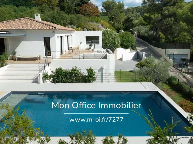 Maison Saint-Marc-Jaumegarde - 4 chambres - 240m²
