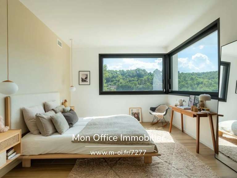 Maison Saint-Marc-Jaumegarde - 4 chambres - 240m²