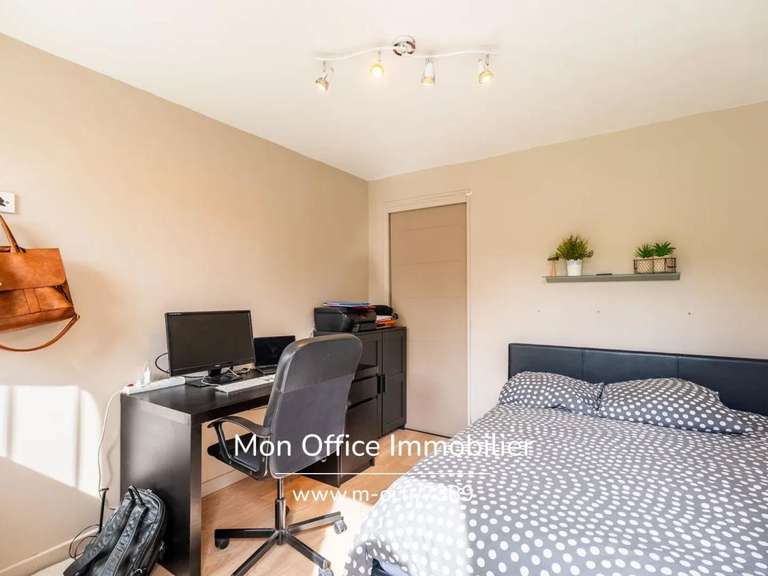 Maison Venelles - 4 chambres - 124m²