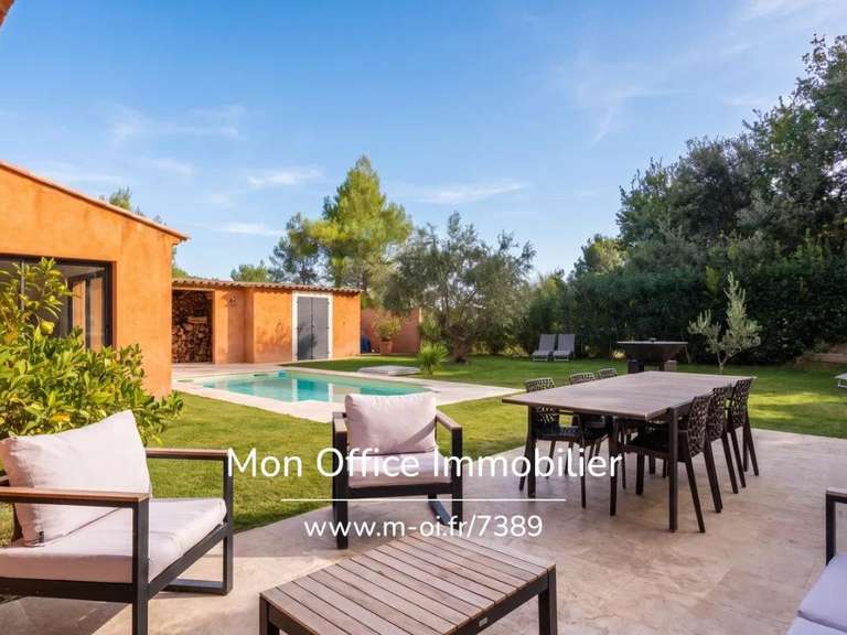 Maison Venelles - 4 chambres - 124m²