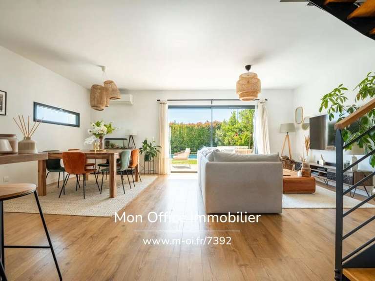 Maison Le Puy-Sainte-Réparade - 3 chambres - 90m²
