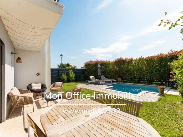 Maison Le Puy-Sainte-Réparade - 3 chambres - 90m²