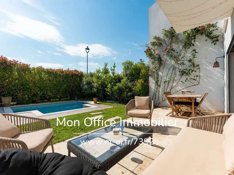 Maison Le Puy-Sainte-Réparade - 3 chambres - 90m²