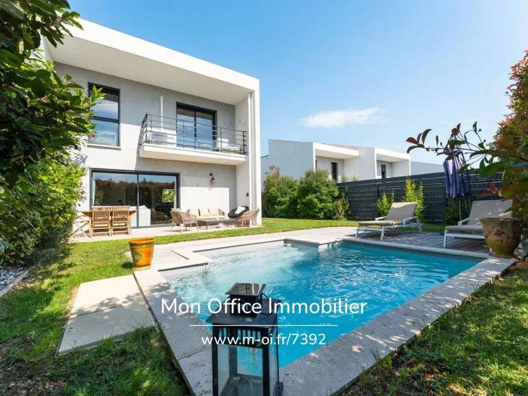 Maison Le Puy-Sainte-Réparade - 3 chambres - 90m²