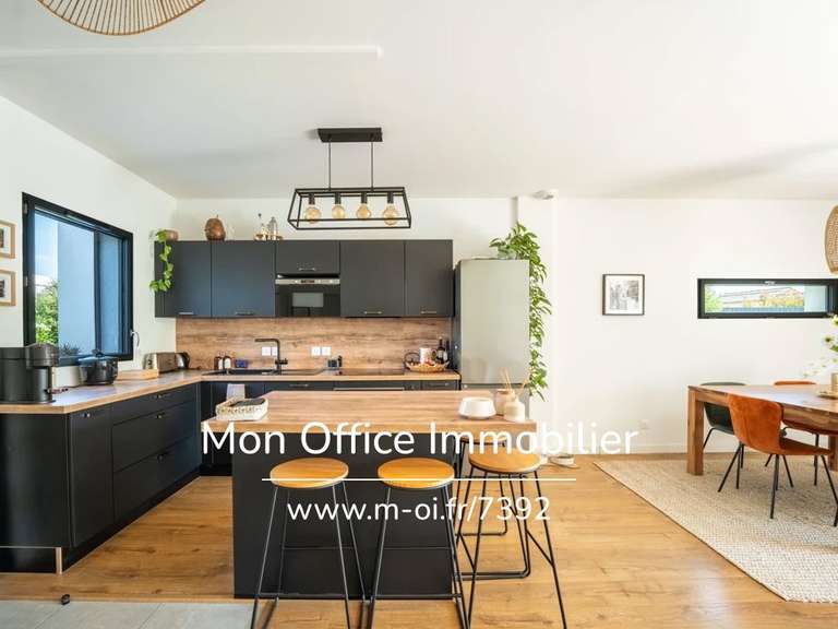 Maison Le Puy-Sainte-Réparade - 3 chambres - 90m²