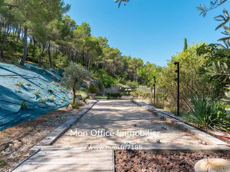 Maison Rognes - 4 chambres - 250m²