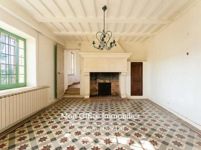Maison Ventabren - 5 chambres - 263m²
