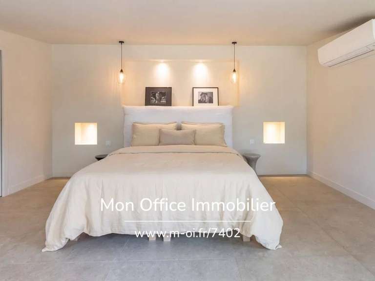 Maison Saint-Cannat - 3 chambres - 180m²