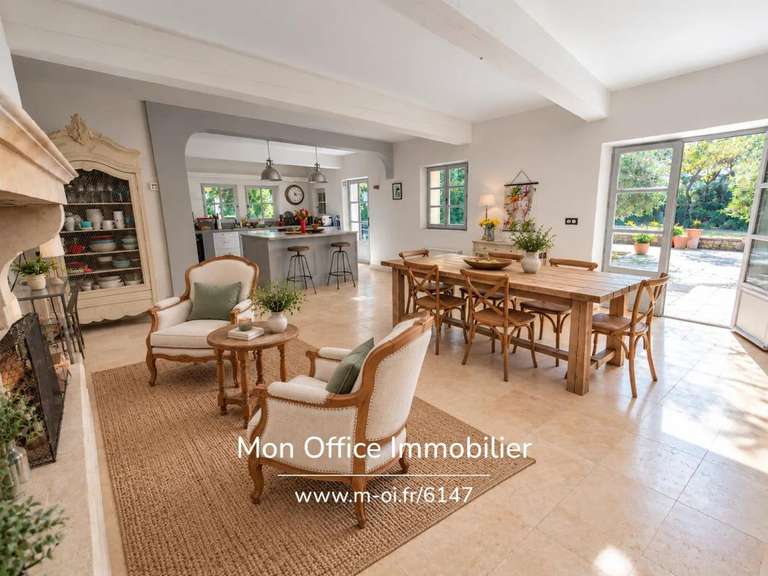 Maison Lourmarin - 6 chambres - 290m²