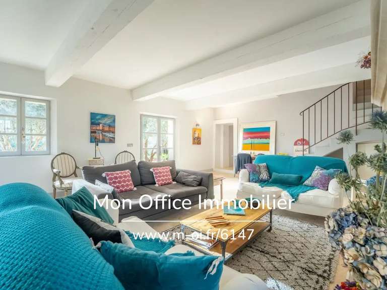 Maison Lourmarin - 6 chambres - 290m²