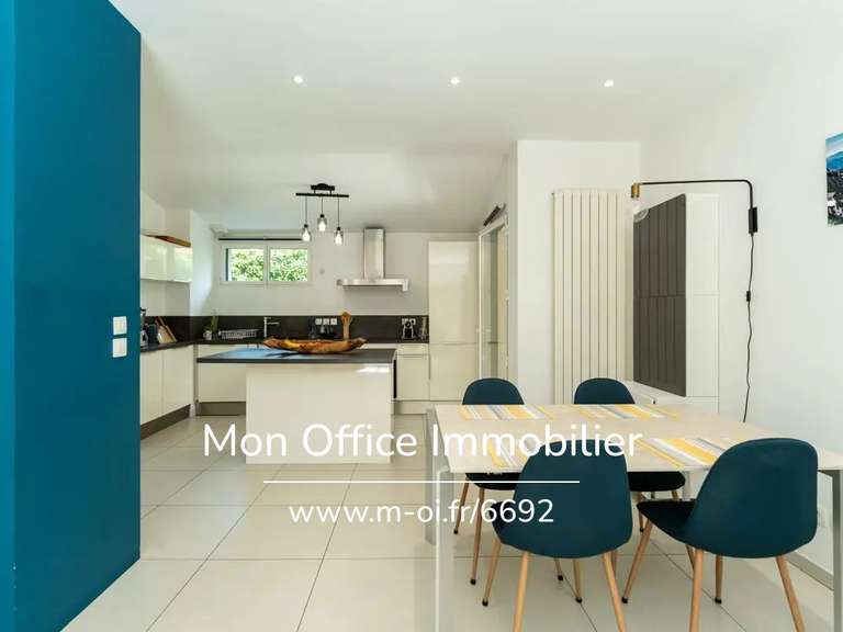 Maison Aix-en-Provence - 3 chambres - 101m²