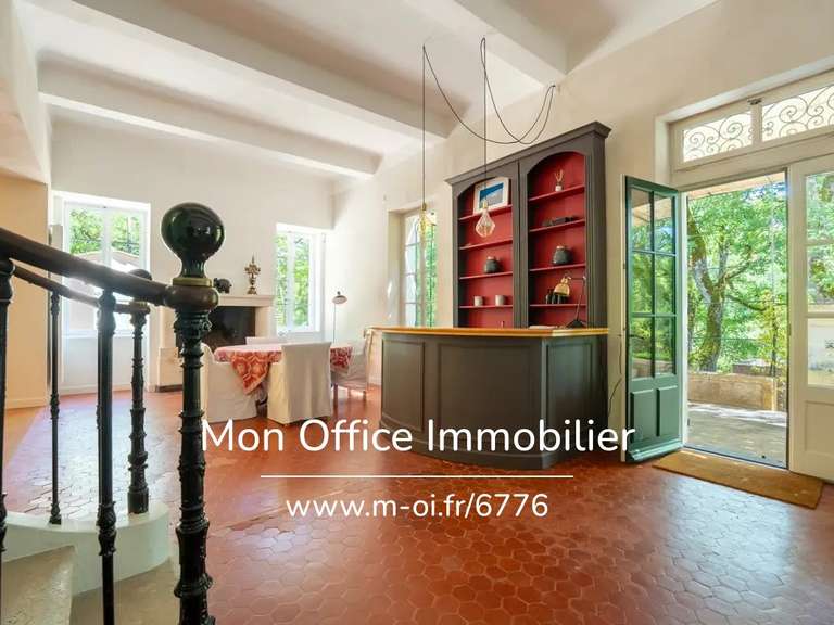 Maison Lourmarin - 6 chambres - 300m²