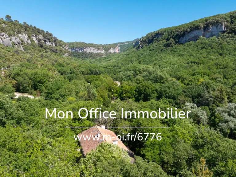 Maison Lourmarin - 6 chambres - 300m²
