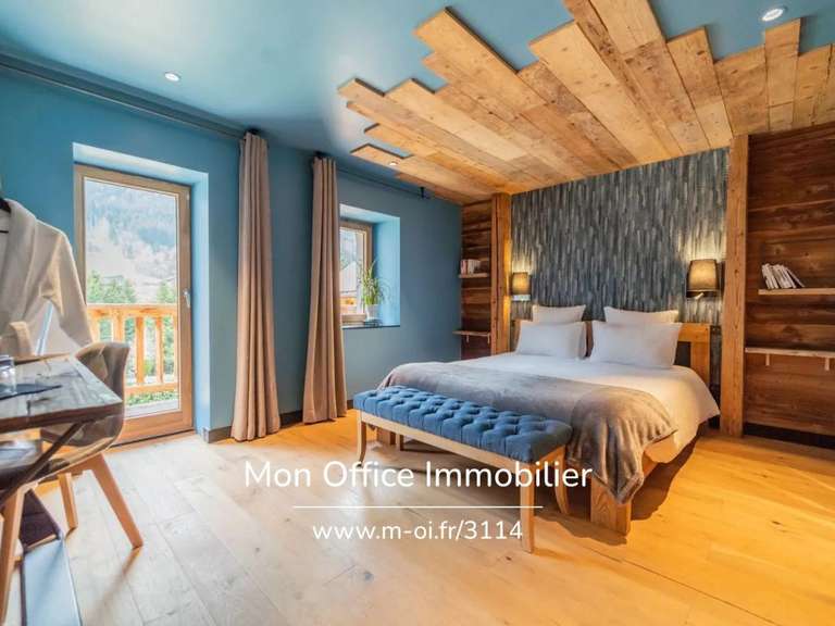 Maison Le Petit-Bornand-les-Glières - 5 chambres - 413m²