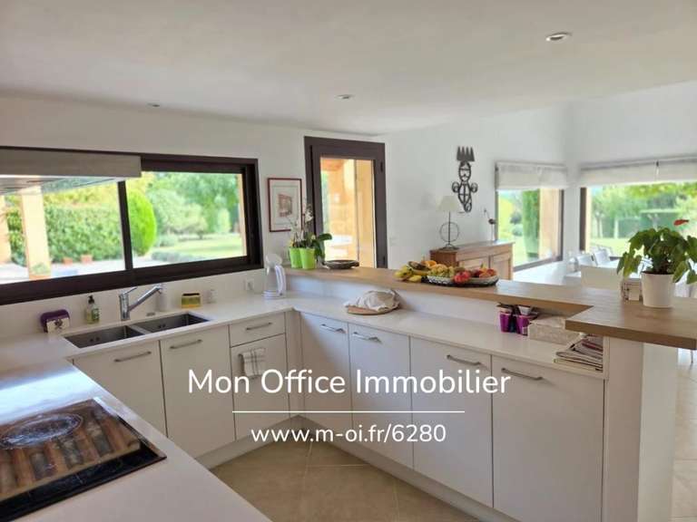 Maison Vaugines - 8 chambres - 293m²