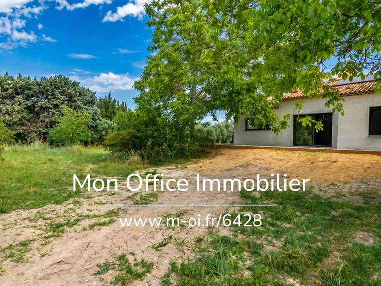 Maison Ventabren - 5 chambres - 160m²