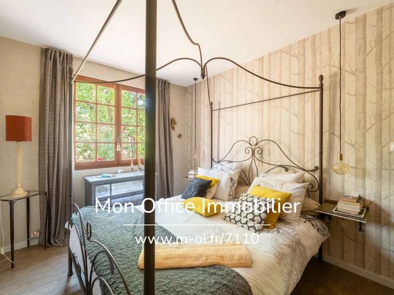 Maison Le Puy-Sainte-Réparade - 6 chambres - 211m²