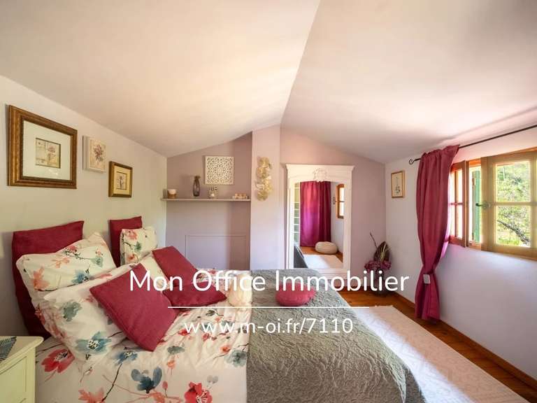 Maison Le Puy-Sainte-Réparade - 6 chambres - 211m²