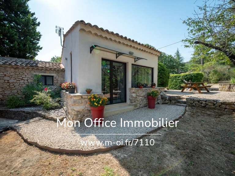 Maison Le Puy-Sainte-Réparade - 6 chambres - 211m²