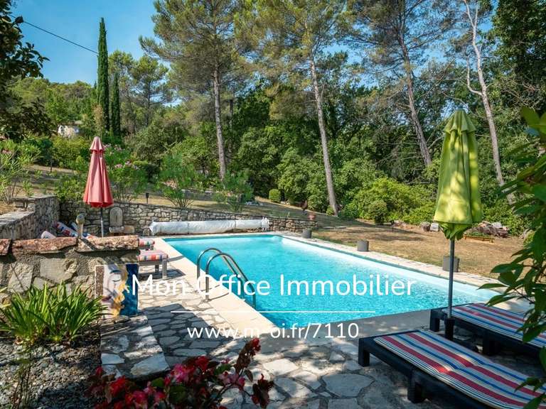 Maison Le Puy-Sainte-Réparade - 6 chambres - 211m²