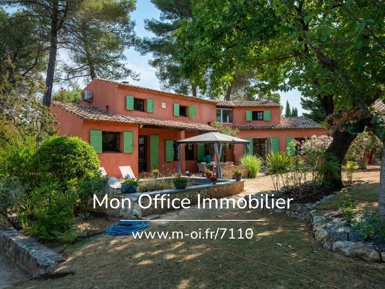 Maison Le Puy-Sainte-Réparade - 6 chambres - 211m²